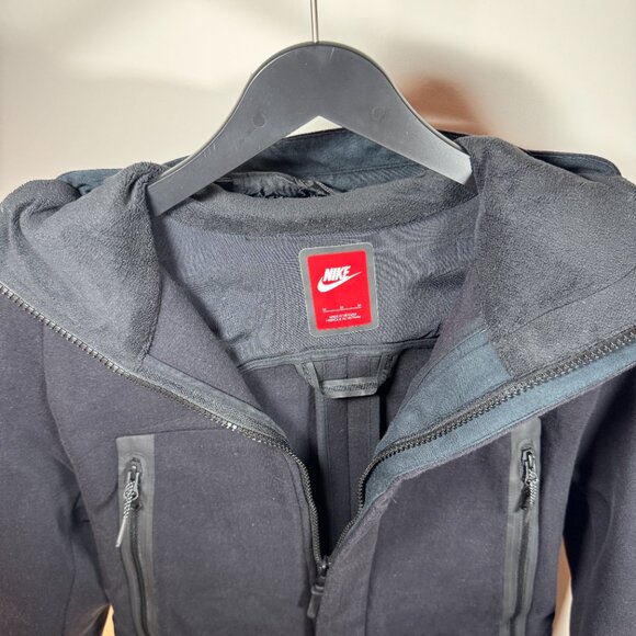 Nike Tech Fleece Parka - Picture 4 of 7